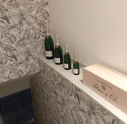 Loft En Duplex 4 Voyageurs Proche Cathedrale Ρενς